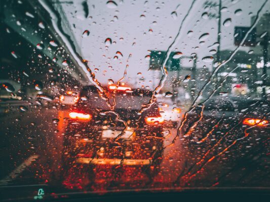 SAFETY TIPS FOR DRIVING IN THE RAIN